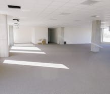 Nouveau bureau env. 392m² à R. Plaza Roulers