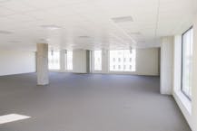 Nouveau bureau env. 392m² à R. Plaza Roulers