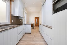 Gerenoveerd huis met 4 slaapkamers te koop in blankenberge