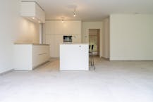 Recente woning met 3 kamers en carport te huur in Marke