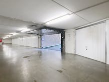 Goed gelegen afgesloten garagebox te koop te Middelkerke!