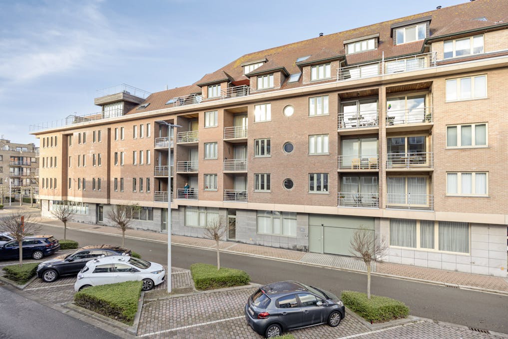 Lichtrijk duplex appartement te koop in Blankenberge