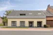 Opbrengsteigendom met 2 appartementen en hangaar te Lummen