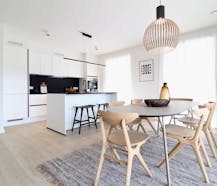 Appartement récemment construit dans la résidence Aralia situé dans le projet Ananda