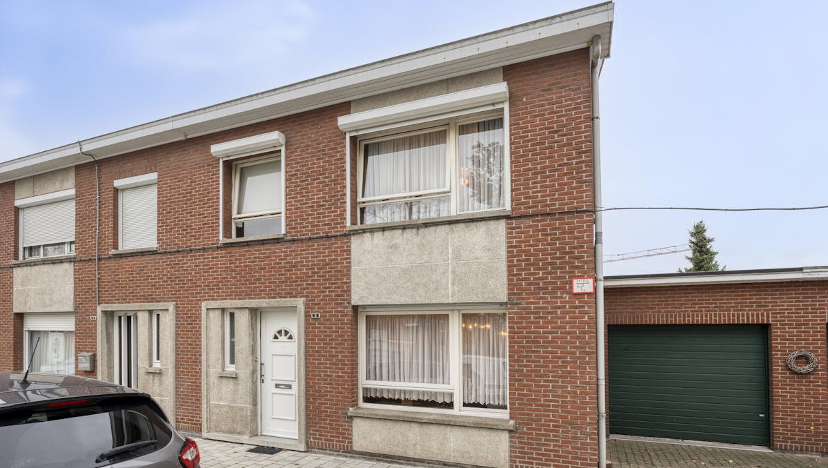 Huis met 3 slaapkamers en garage te koop in Berendrecht!