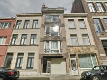 Op te frissen appartement met tuin te koop in Antwerpen
