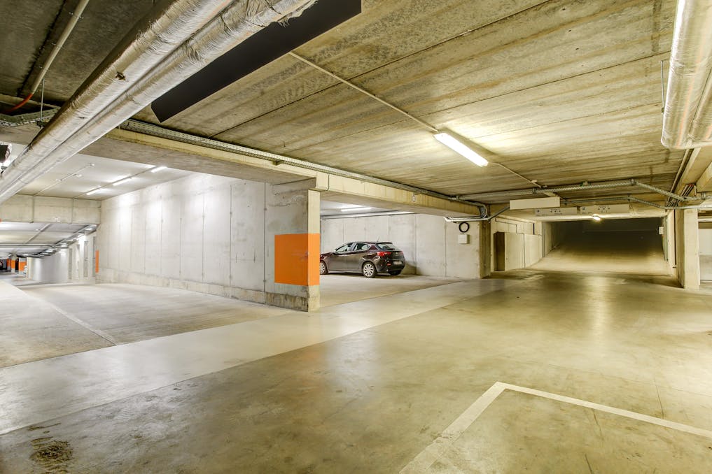 Underground parking space for sale in Figaro building! 