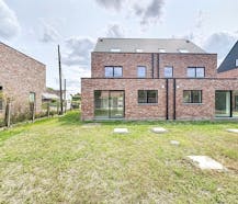 Afgewerkte nieuwbouwwoning te koop in Desselgem