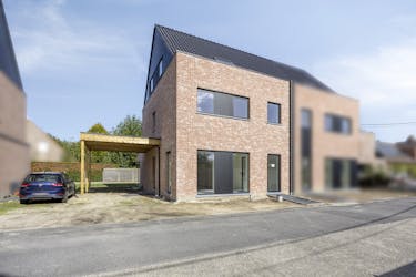 Afgewerkte nieuwbouwwoning te koop in Desselgem