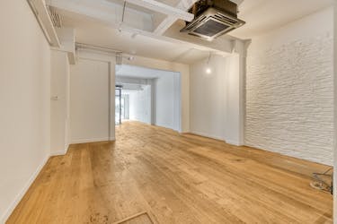 Commercieel pand (125m²) te huur op toplocatie in de Lippenslaan