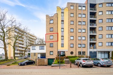 Appartement met terras en autostaanplaats in Genk