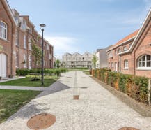 Handelsgelijkvloers/ kantoor in Peterseliestraat in Brugge