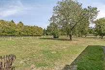 Idyllische hoeve met twee afzonderlijke vakantieverblijven te Beernem