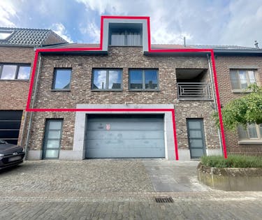 Ruim duplexappartement in centrum Maaseik