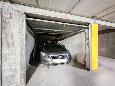 Garagebox te koop op het Hendrikaplein