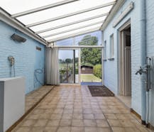 Te renoveren huis met drie slaapkamers, zolder en tuin