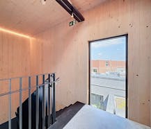 Kantoorverdieping in modern gebouw te huur in Antwerpen
