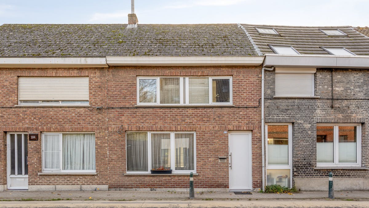 Huis met 4 slaapkamers, 2 badkamers en tuin te koop in Niel