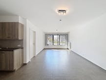 Eeklo Centrum: Instapklaar 1-slaapkamerappartement met garagebox