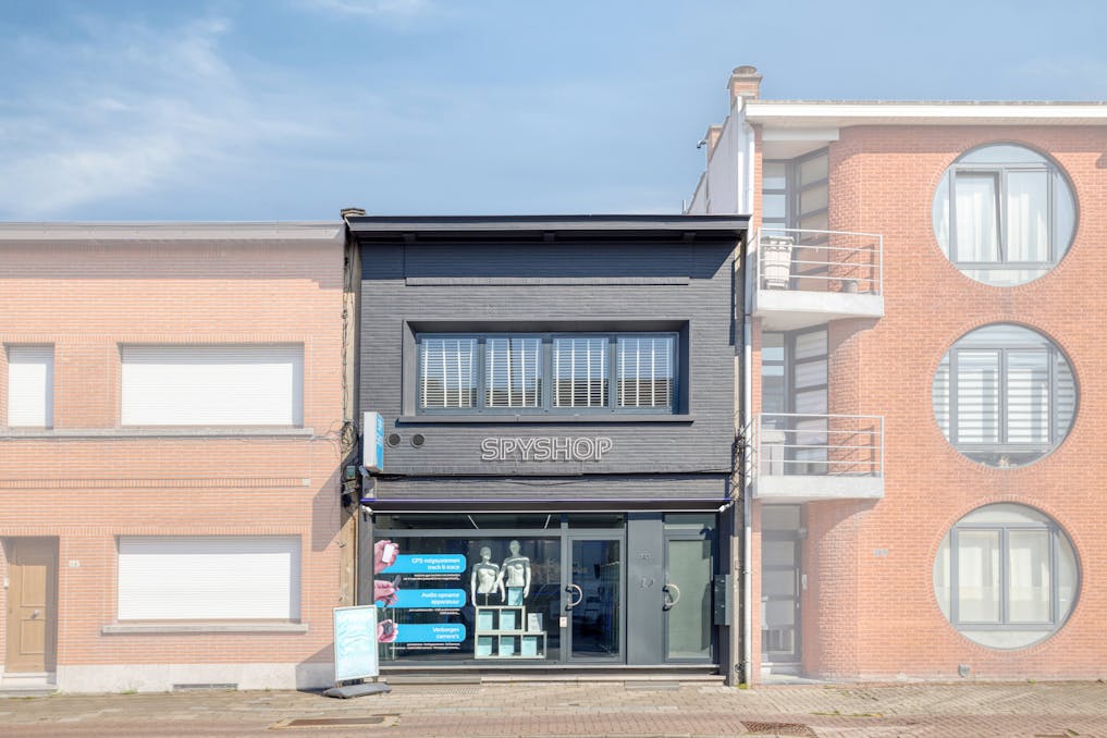 Opbrengsteigendom te koop in Wilrijk 