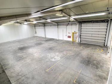  Magazijn te huur van ca. 593m² in Kuurne