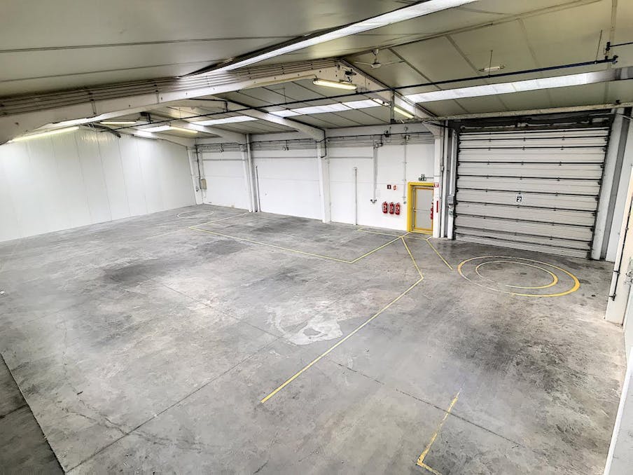 Magazijn te huur van ca. 593m² in Kuurne