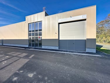 KMO-unit van ca. 185 m² te huur in Wevelgem