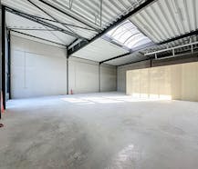 KMO-unit van ca. 185 m² te huur in Wevelgem