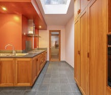 Lichtrijke en charmante hoekwoning in het Prinsenhof te Gent