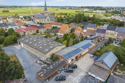 Bedrijfsgebouw te koop Westvleteren