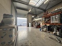 Ruime loods van 163 m² te huur - Pathoekeweg
