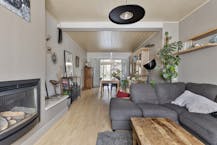 Op te frissen woning met 4 slaapkamers in Sint-Denijs