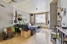 Op te frissen woning met 4 slaapkamers in Sint-Denijs