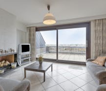 Penthouse te koop in Blankenberge met zeer ruim zonneterras