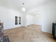 Brussel, Mooie gerenoveerd appartement met 2 slaapkamers