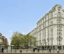 Brussels, a bright and renovated 2-bedroom apartment.