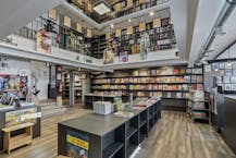 Commercieel gelijkvloers ± 310 m² te Sint-Gillis