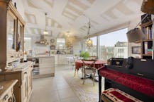 Dakappartement te koop in Gent met groot terras