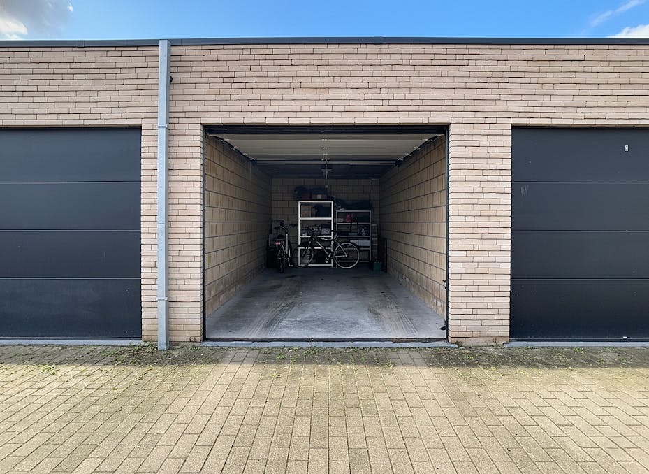 Gesloten garagebox te huur te Middelkerke!