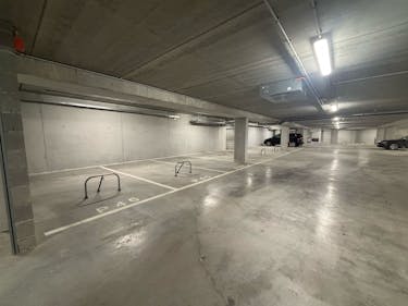 Parking spaces for rent in Neder-Over-Heembeek
