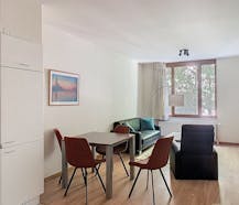 Uccle - Furnished 1-bedroom apartment Bois de la Cambre