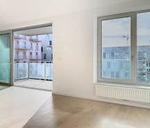 Tour & Taxis - 3-bedroom apartment with canal view