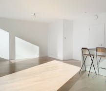 Tour & Taxis - 3-bedroom apartment with canal view