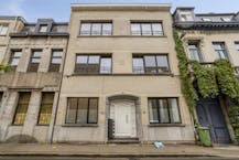 Gerenoveerde studio met terras te koop in Antwerpen