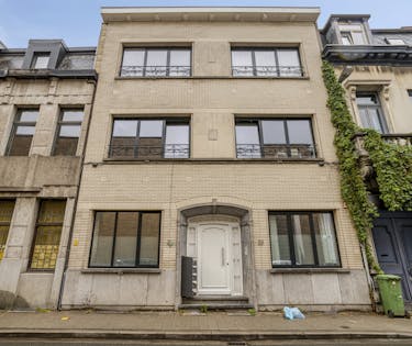 Gerenoveerde studio met terras te koop in Antwerpen