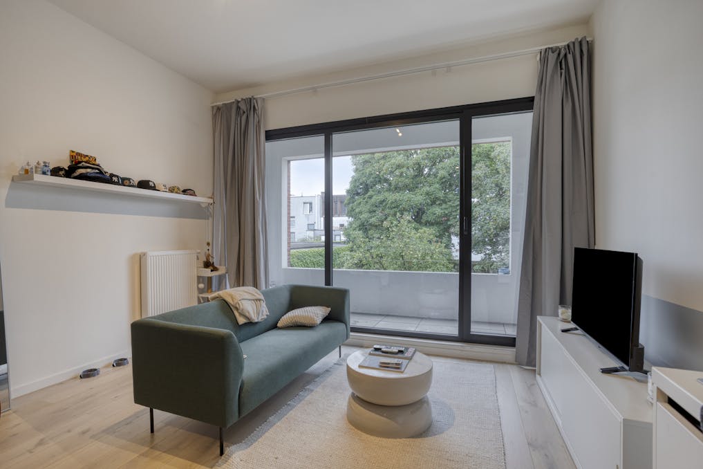 Gerenoveerde studio met terras te koop in Antwerpen