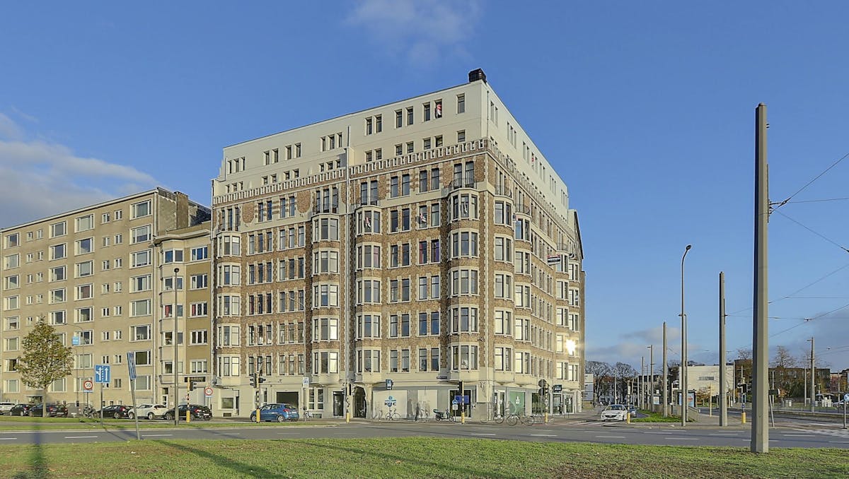 Dakappartement met 2 slaapkamers te huur in Antwerpen