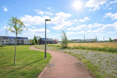 Bouwgrond in goed gelegen verkaveling te Zwijndrecht.