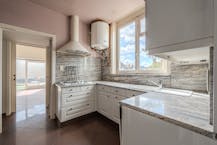 Hoekhuis met veel potentieel te koop te Mariakerke