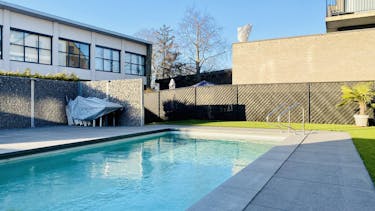 TE HUUR: Duplex appartement in het centrum van Halen